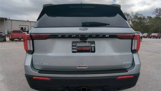 2025 Ford Explorer