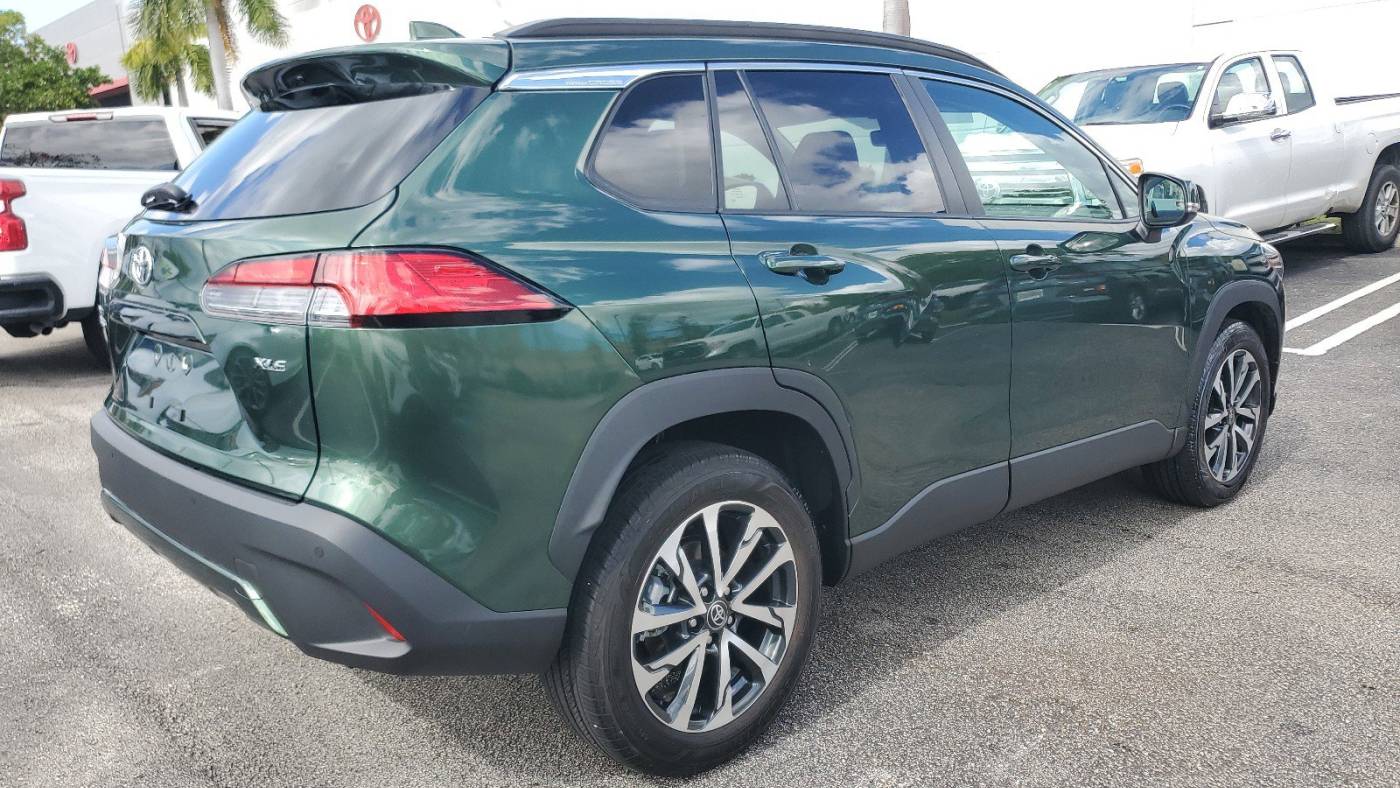 2022 toyota corolla cross xle