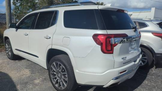 2022 GMC Acadia