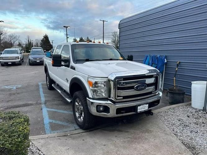 2016 ford f250 super duty crew cab lariat pickup 4d 6 3/4 ft in east vineland, new jersey