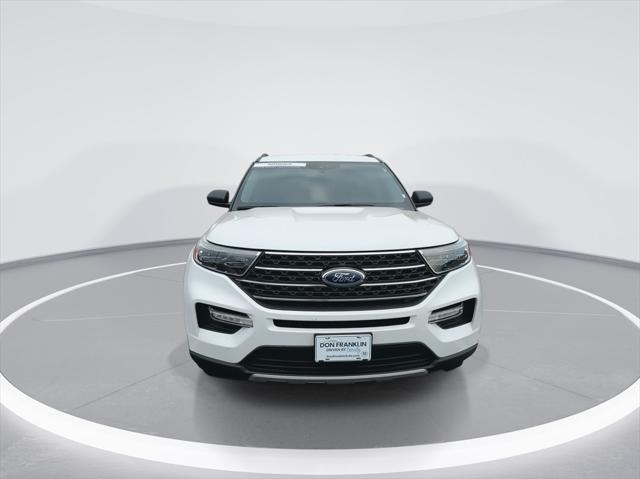 2021 ford explorer xlt