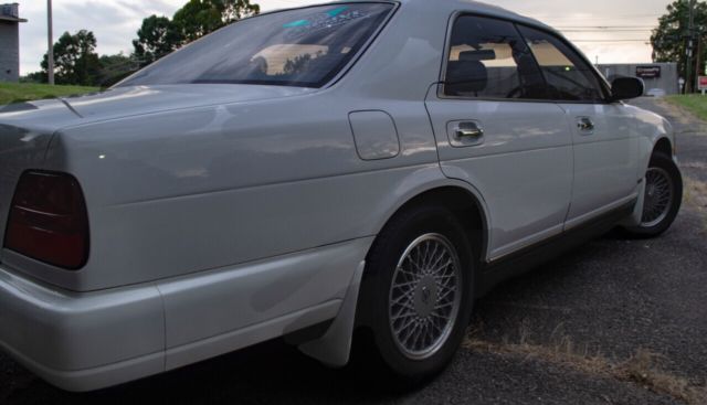 nissan cedric y32, super low miles, jdm, rhd, vip