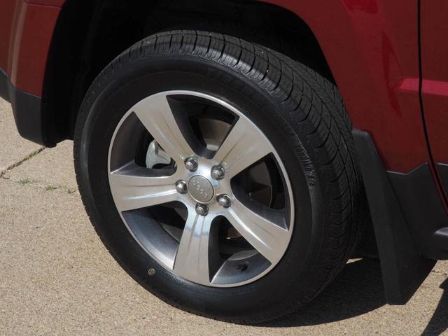 2016 jeep patriot latitude