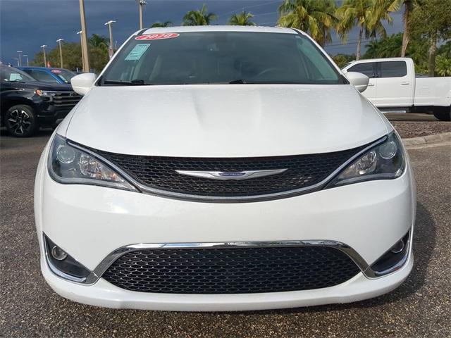 2020 chrysler pacifica touring