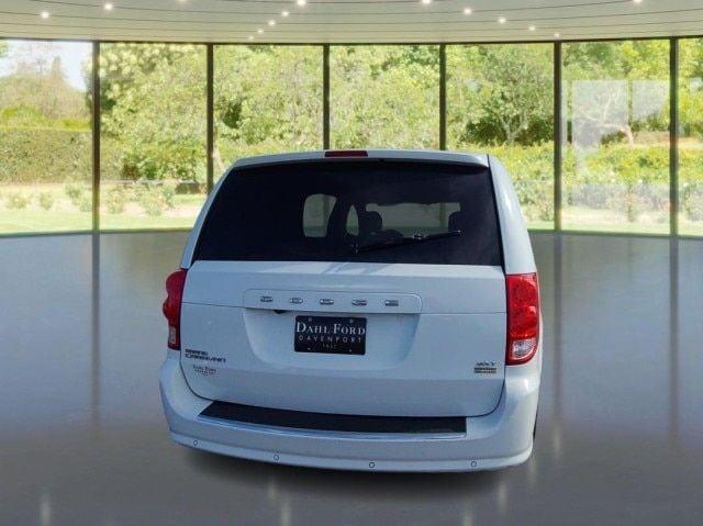 2017 dodge grand caravan sxt in davenport, iowa