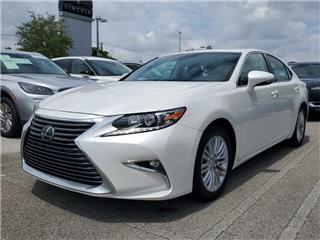 2018 Lexus ES base