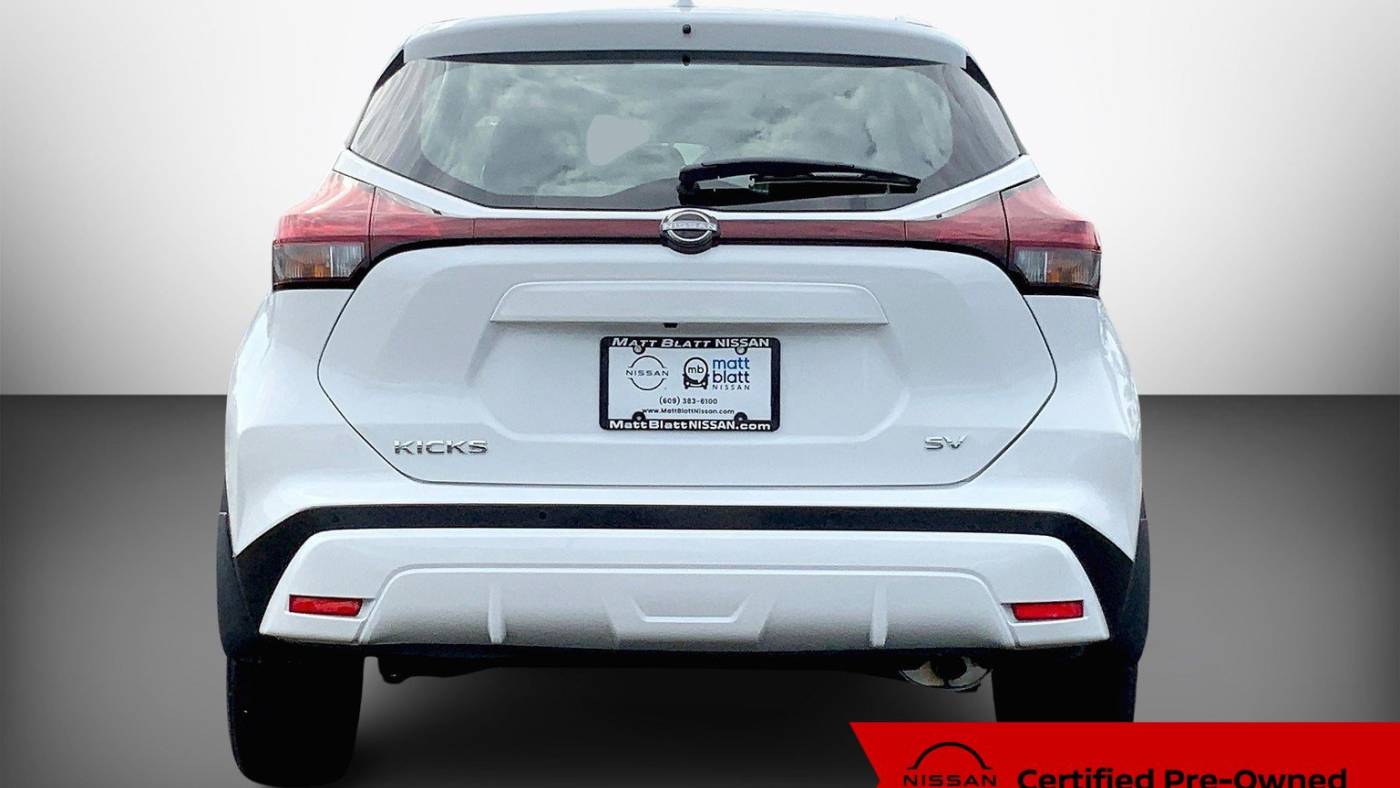 2024 nissan kicks sv