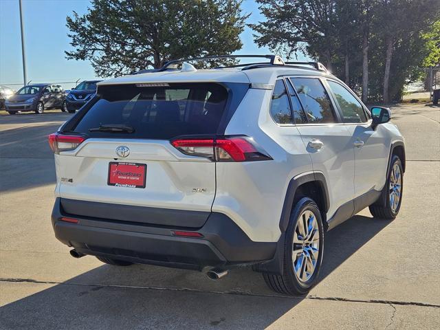 2021 toyota rav4 xle