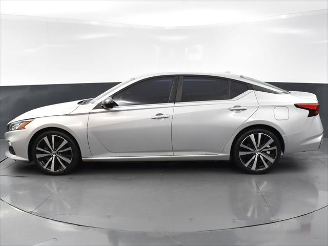 2020 nissan altima sr fwd