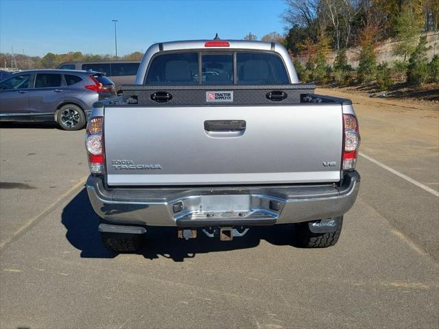 2015 toyota tacoma base