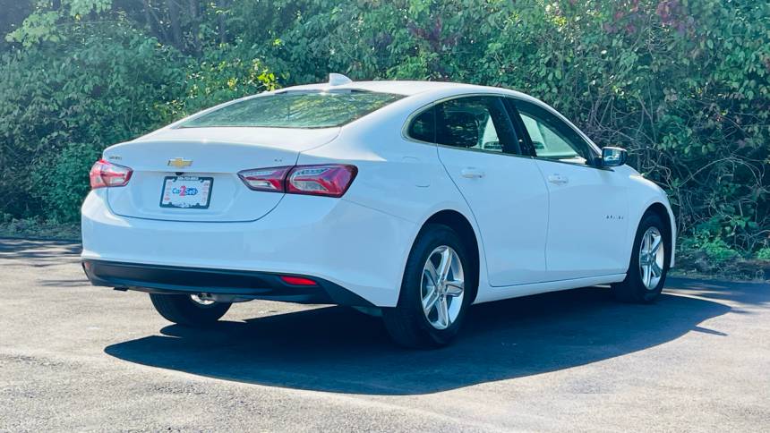 2022 chevrolet malibu lt