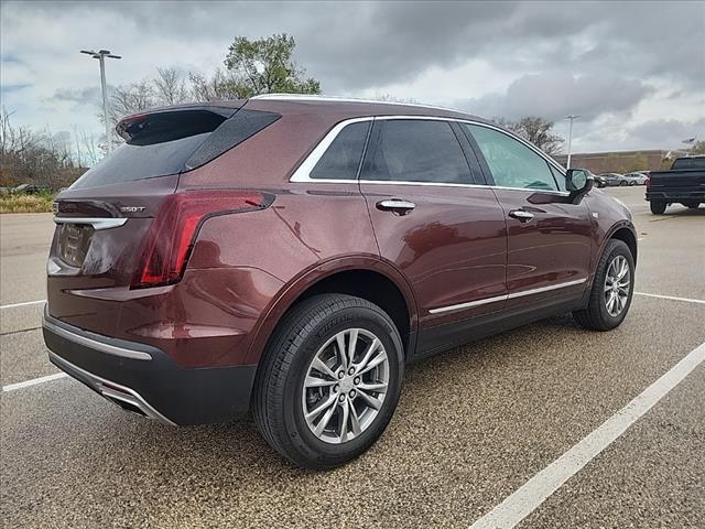 2022 cadillac xt5 premium luxury