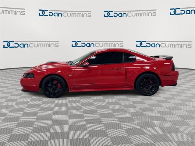 2003 ford mustang mach i