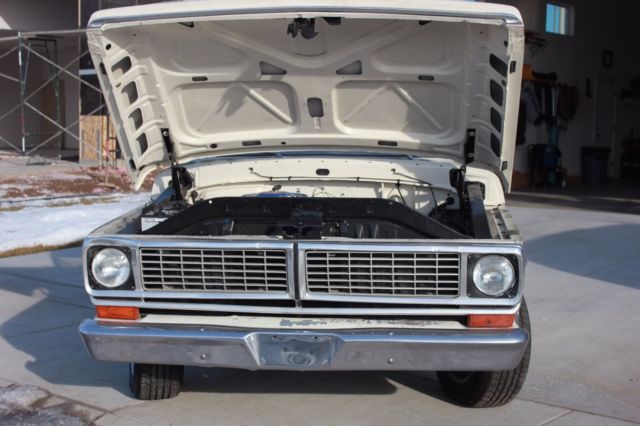 1970 ford f-100 ranger 2 wd short bed