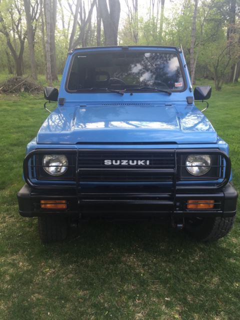 suzuki samurai jx 4x4 ac, loaded in excellent condition!