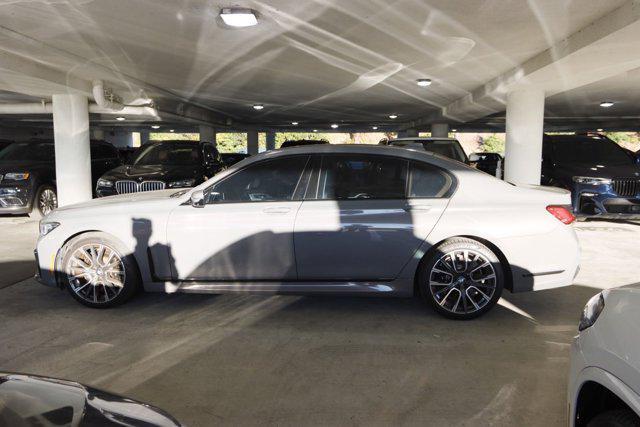 2022 bmw x5 m50i