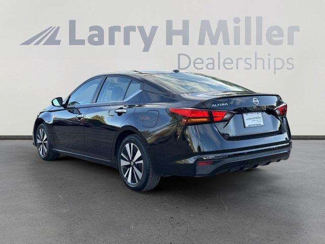 2022 nissan altima 2.5 sv