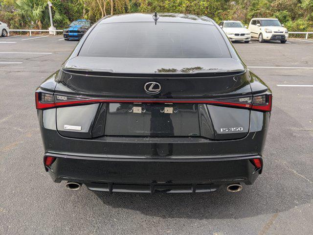 2021 lexus is 350 base