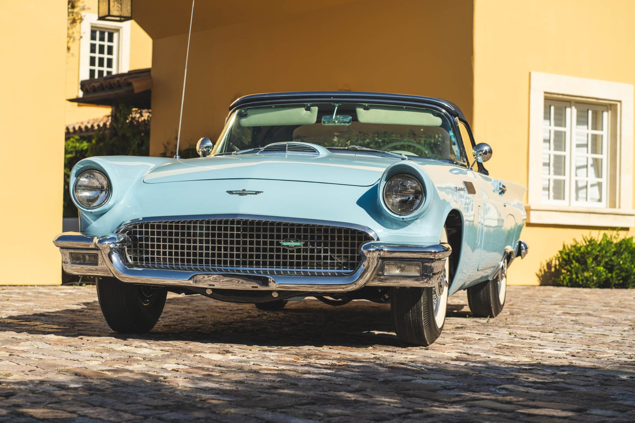 ford thunderbird