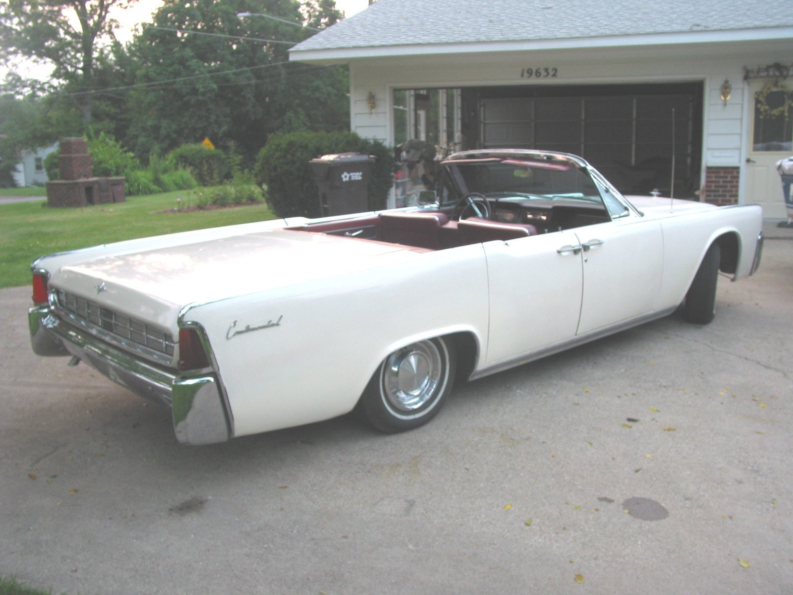 1963 lincoln continental