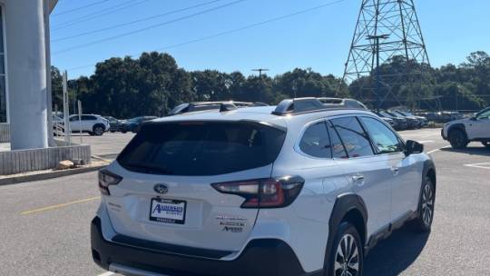 2024 Subaru Outback touring xt