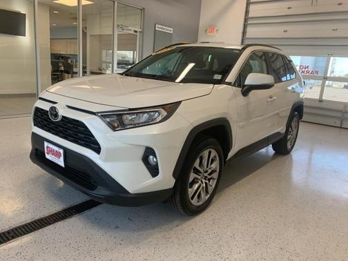 2021 toyota rav4 in milwaukee, wisconsin