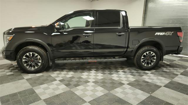 2024 nissan titan pro-4x