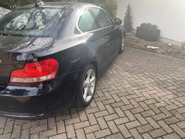 2011 bmw 128 i