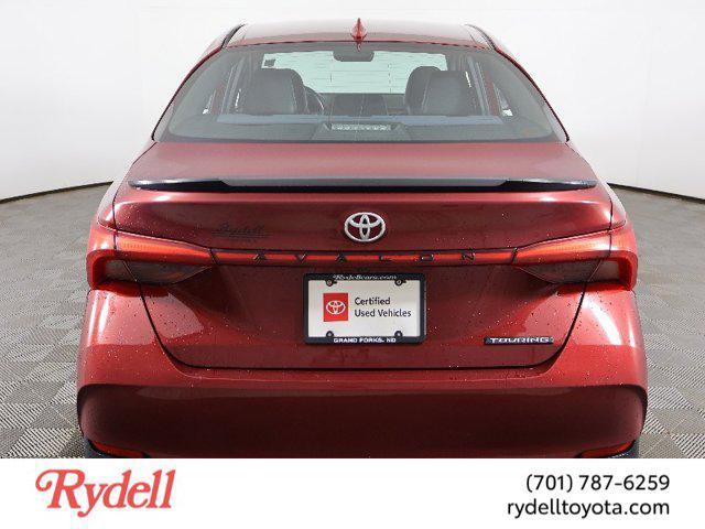 2022 toyota avalon touring