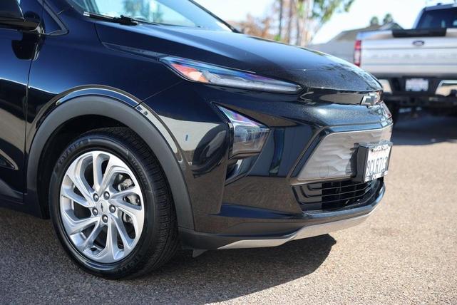2022 chevrolet bolt euv lt
