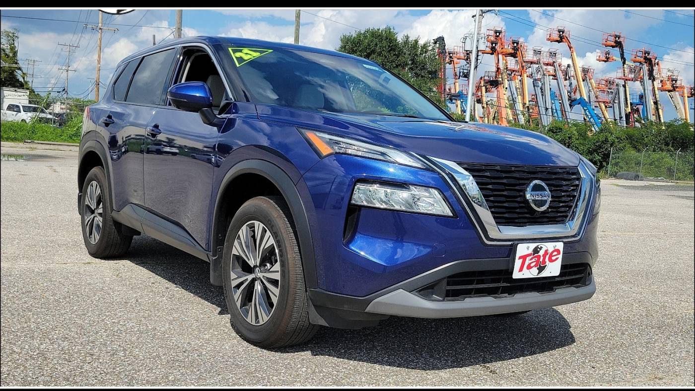 2021 nissan rogue sv