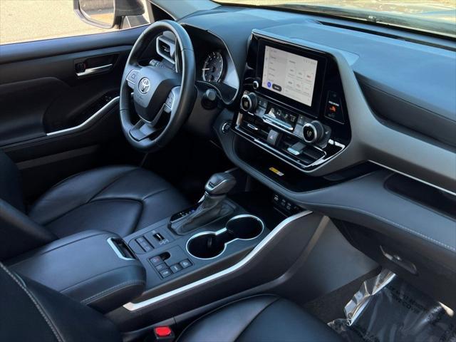 2023 toyota highlander xle