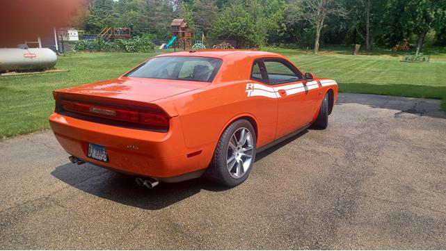 2010 dodge challenger r/t