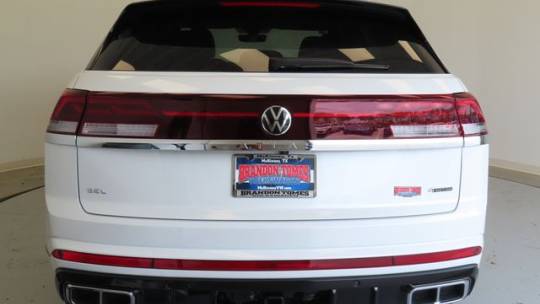 2025 Volkswagen Atlas Cross Sport