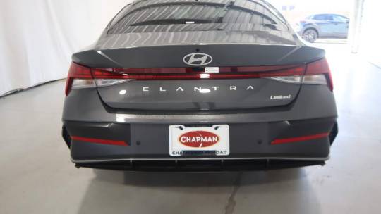 2024 Hyundai Elantra