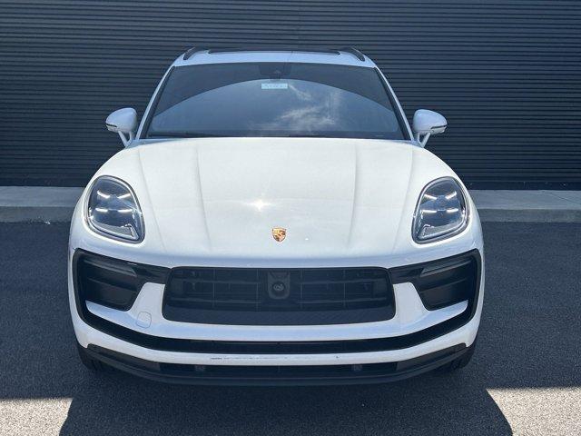 2024 porsche macan