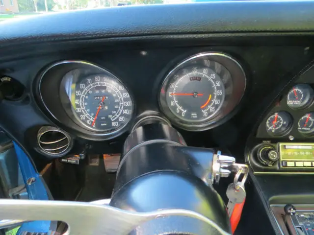 1975 l-82 corvette convertible 4-speed