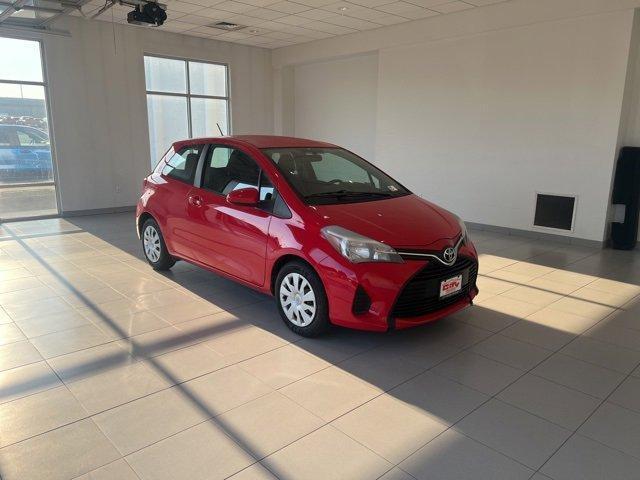 2015 toyota yaris l/le