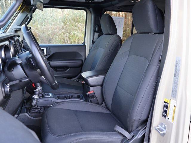 2020 jeep gladiator sport s