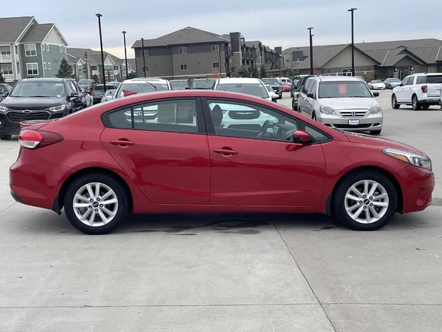 2017 kia forte s
