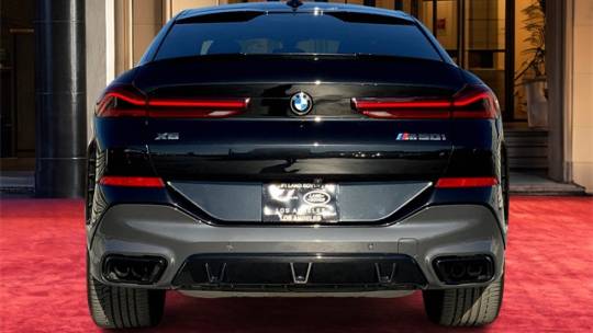 2022 BMW X6