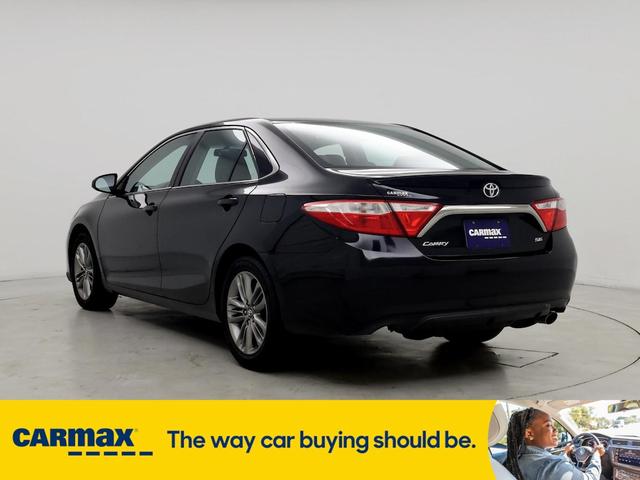 2017 toyota camry se