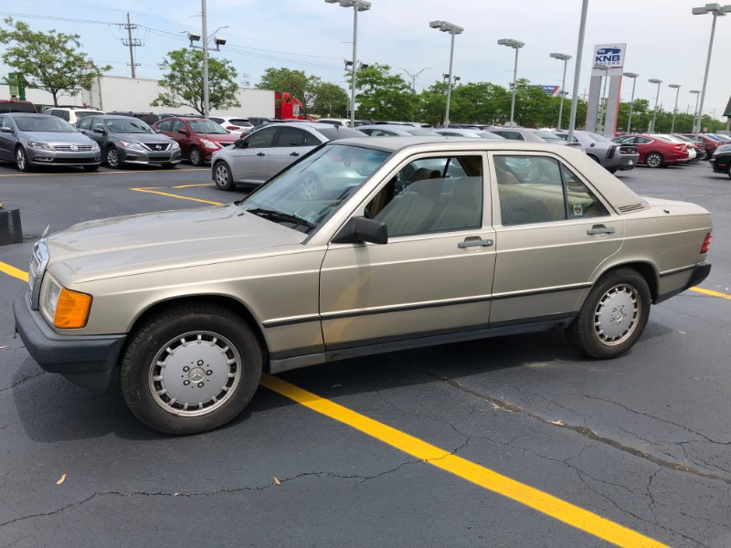 1987 mercedes-benz 190 e 2.3 23998 miles gold 2.3l l4 sohc 8v automatic