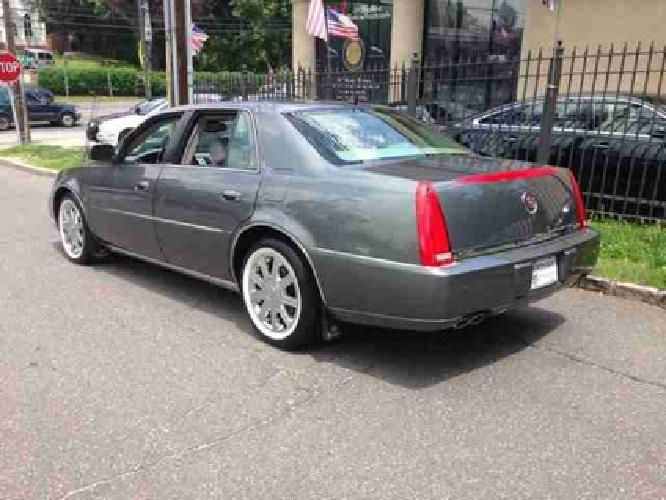 2006 cadillac dts w/1sd in great neck, ny