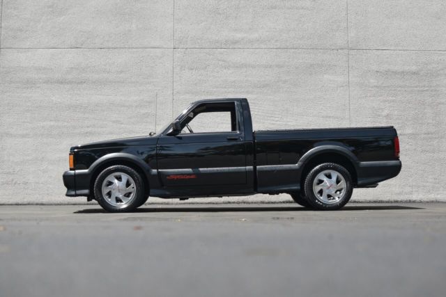 low mile 5800 survivor syclone turbo charged one of the first 100 made #83