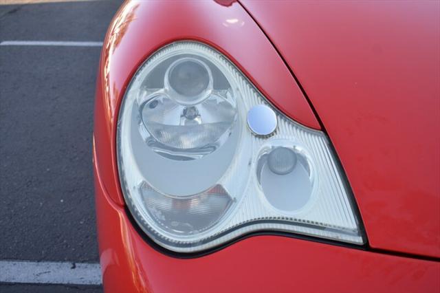 2004 porsche 911 carrera 4