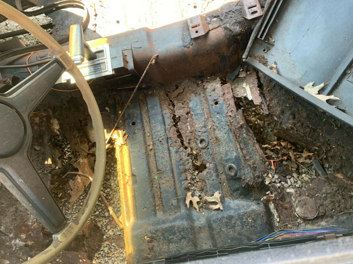 1971 dodge challenger. e body project 318 a/c