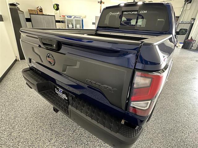 2022 nissan titan pro-4x