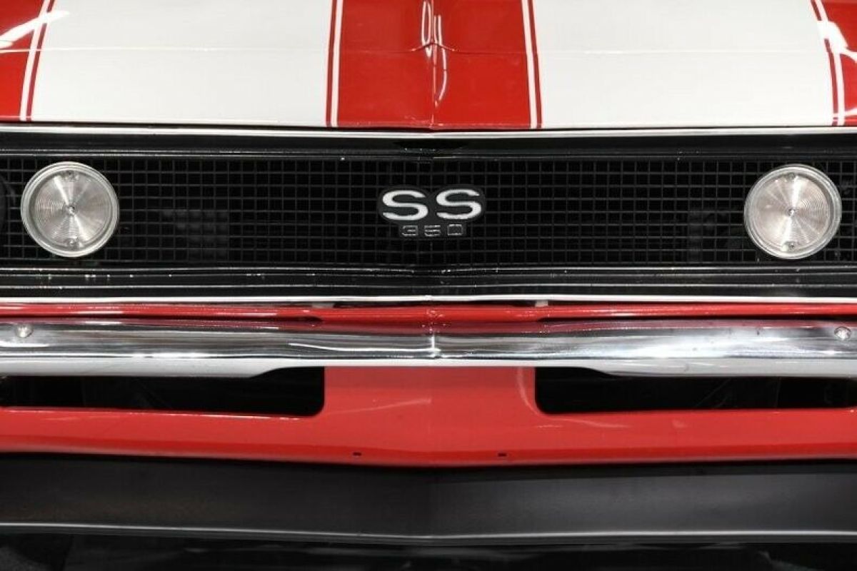 power steering, disc brakes and top!