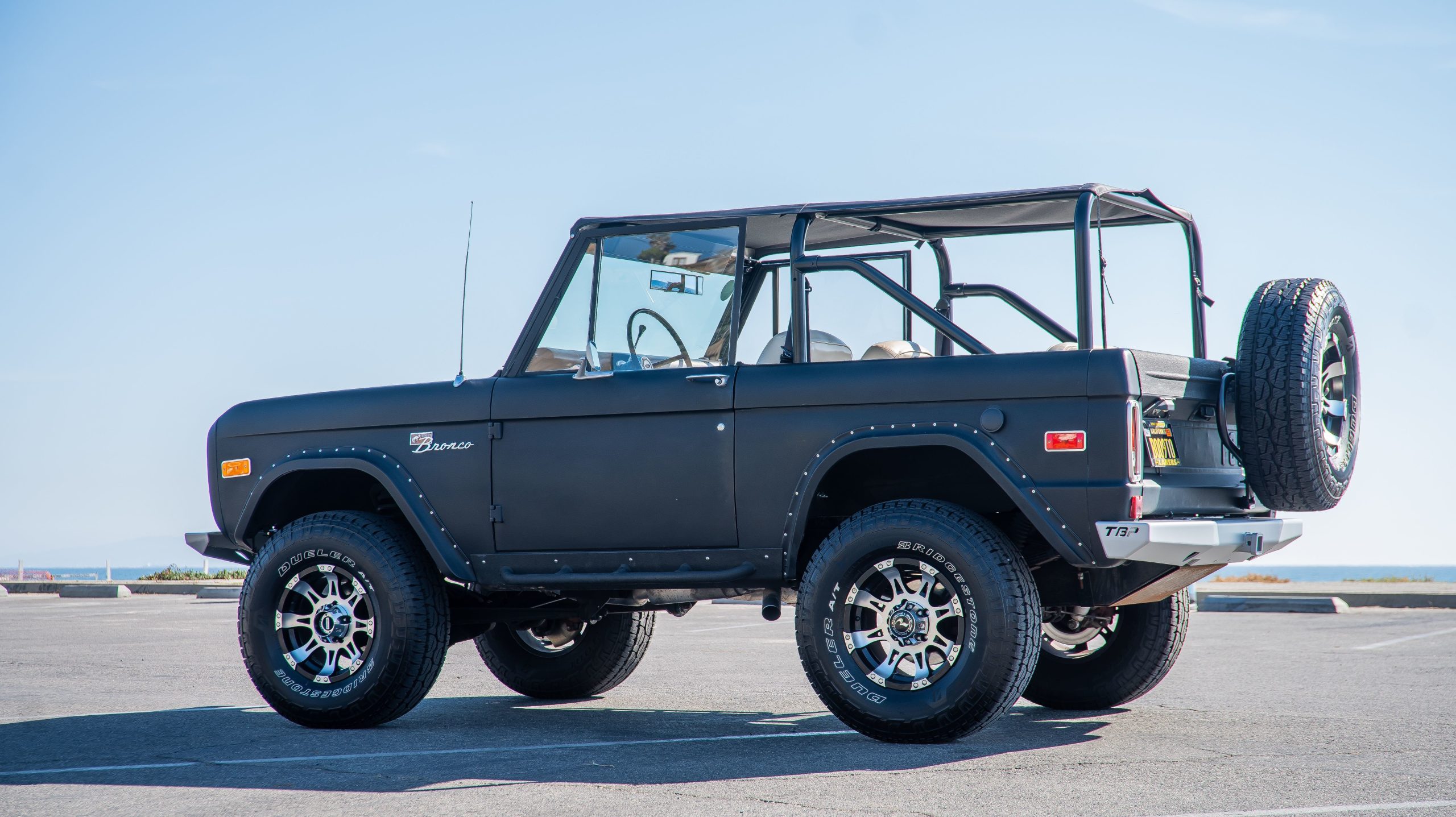 1974 ford bronco 2-door